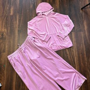 Xersion big kids pink velvet sweatsuit hoodie & wide leg pants in euc sz 18.5 XL